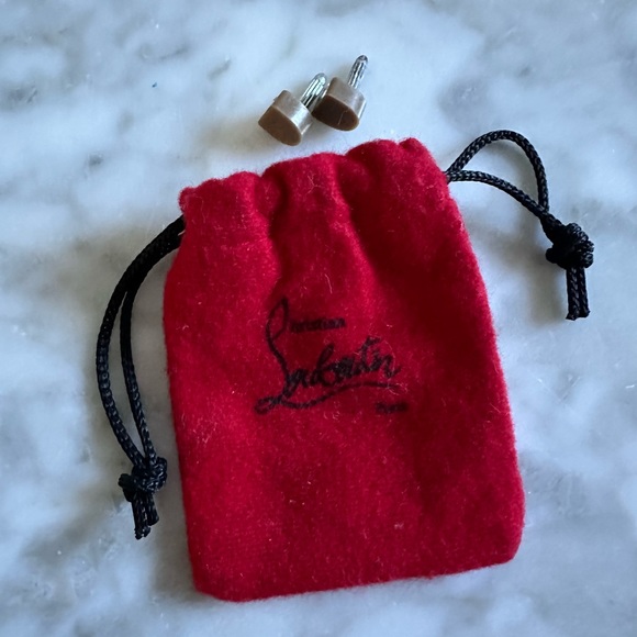 CHRISTIAN LOUBOUTIN hardware - Picture 6 of 7